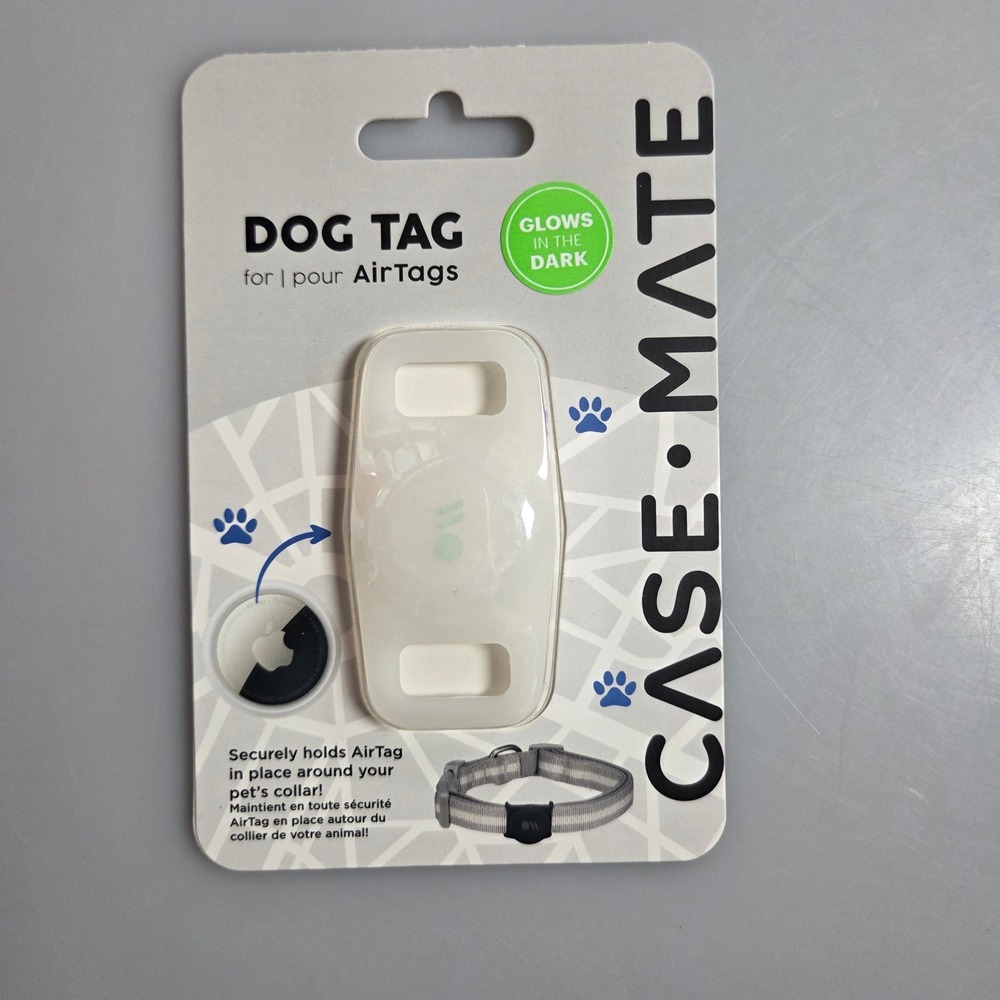 Case-Mate Dog Tag for Apple AirTags Glow‎ in the Dark Pet Collar Holder CM046898